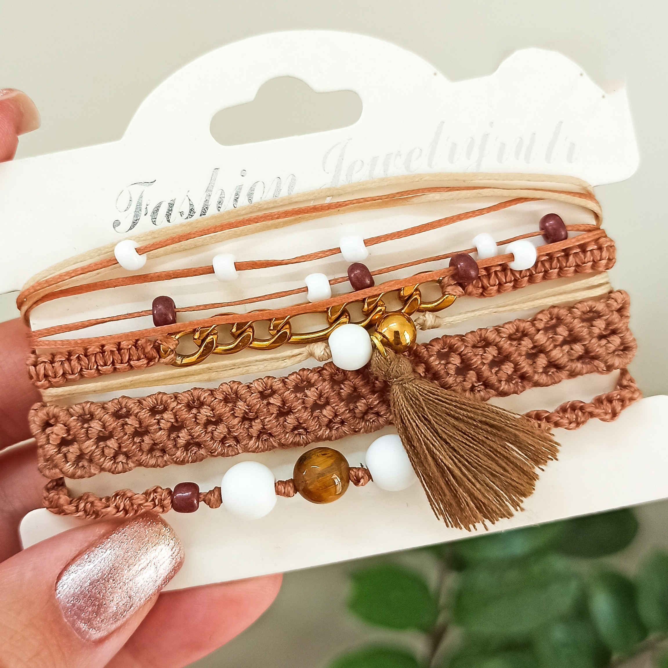 女士波西米亚刺绣手链套装 – 鲜艳时尚独特