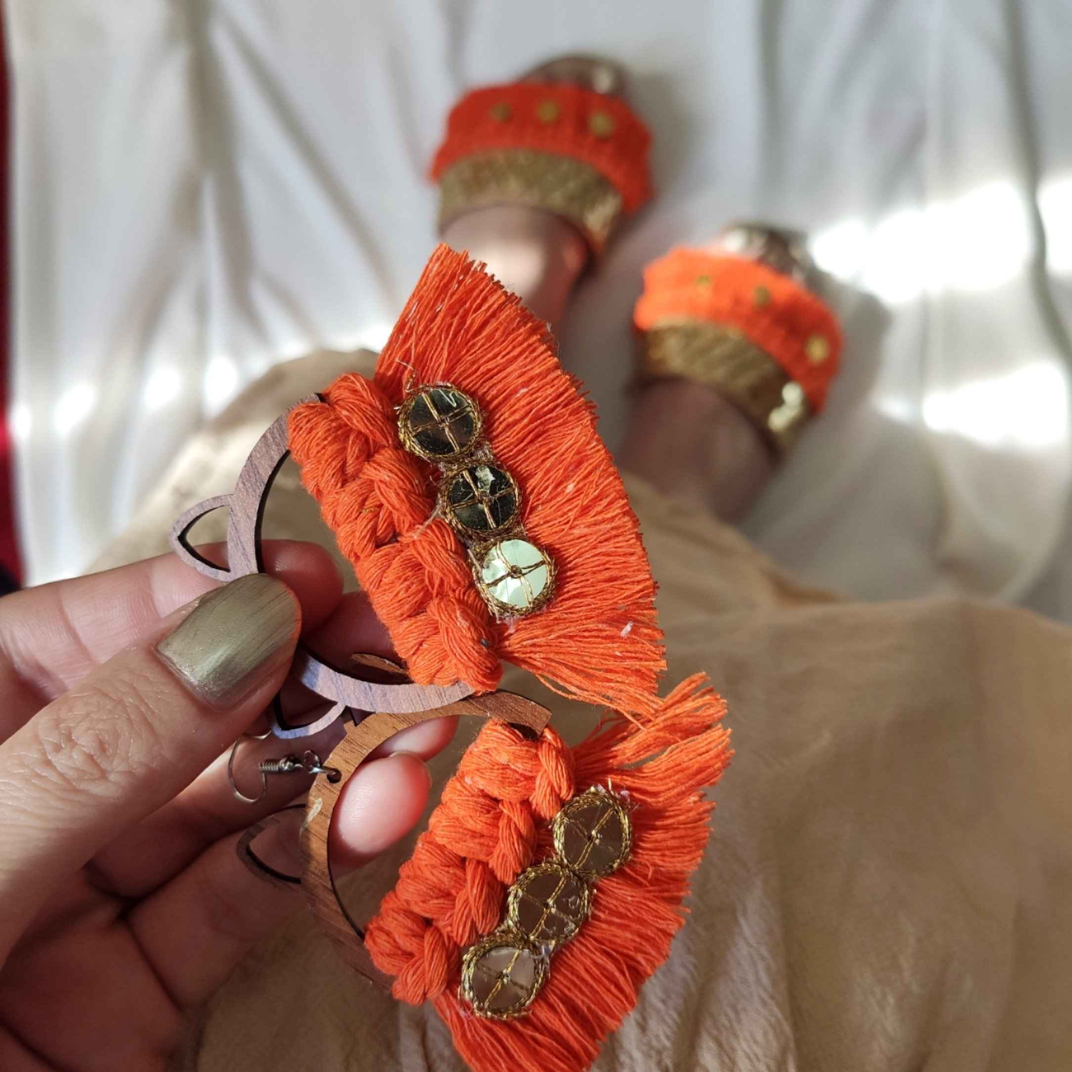 Main image of 女士手工编织耳环 – 小猫款