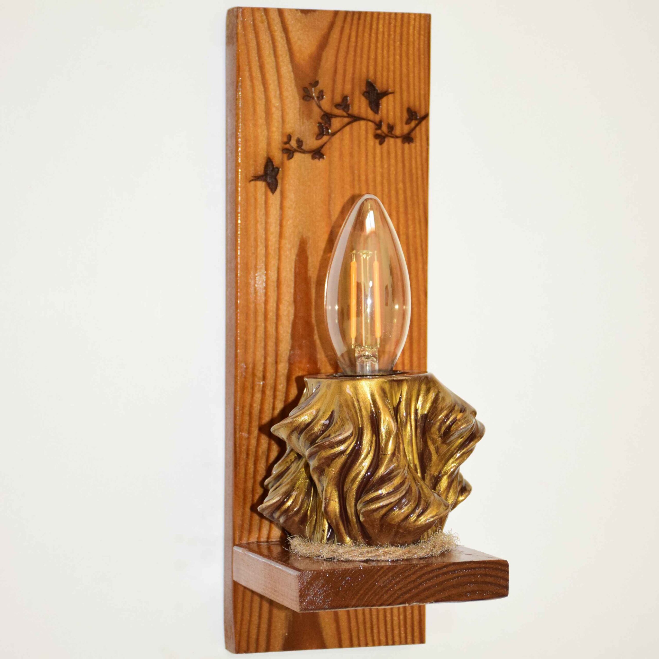 木质墙壁灯 – 花卉雕刻款