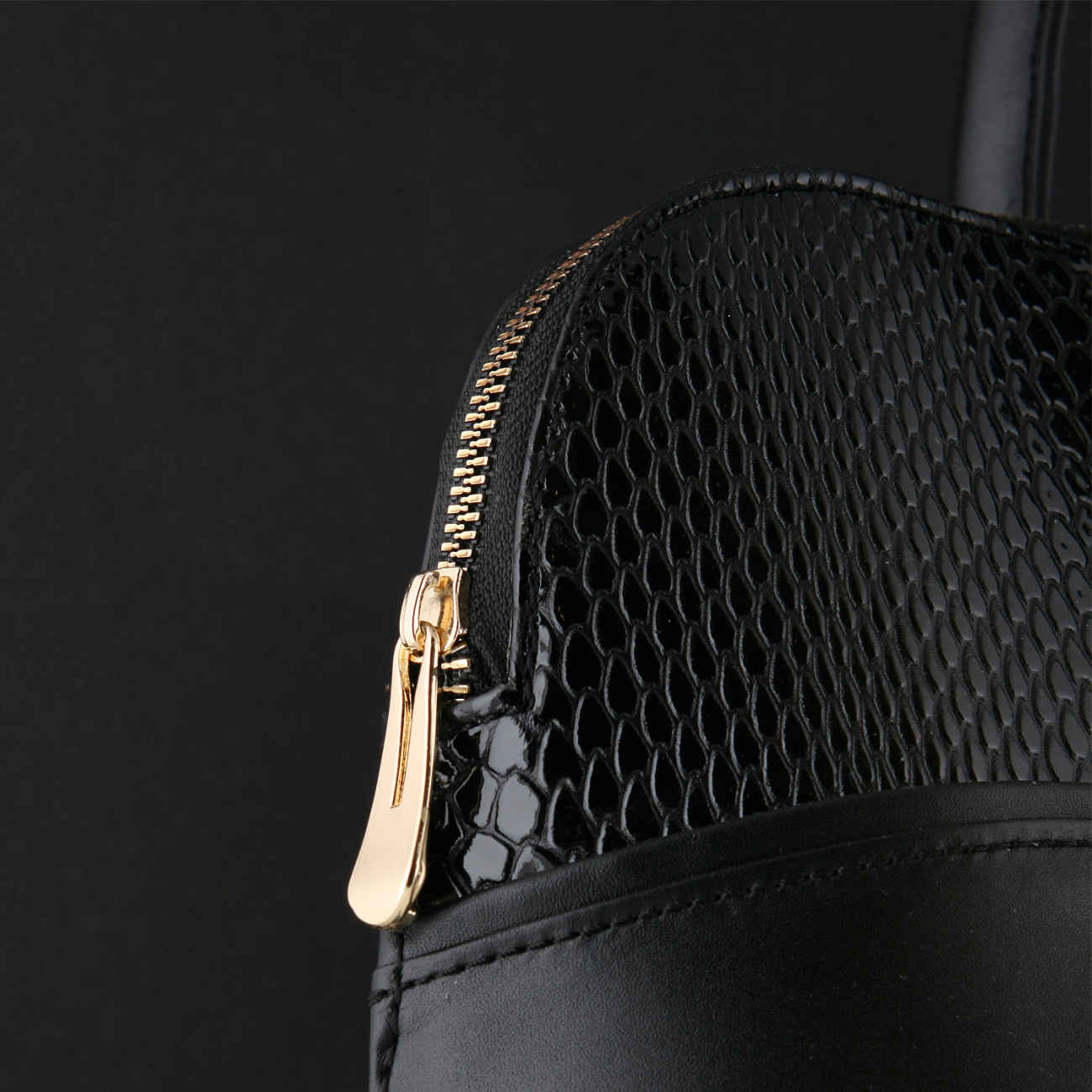 黑色Bauletto皮革手提包 – 大容量款