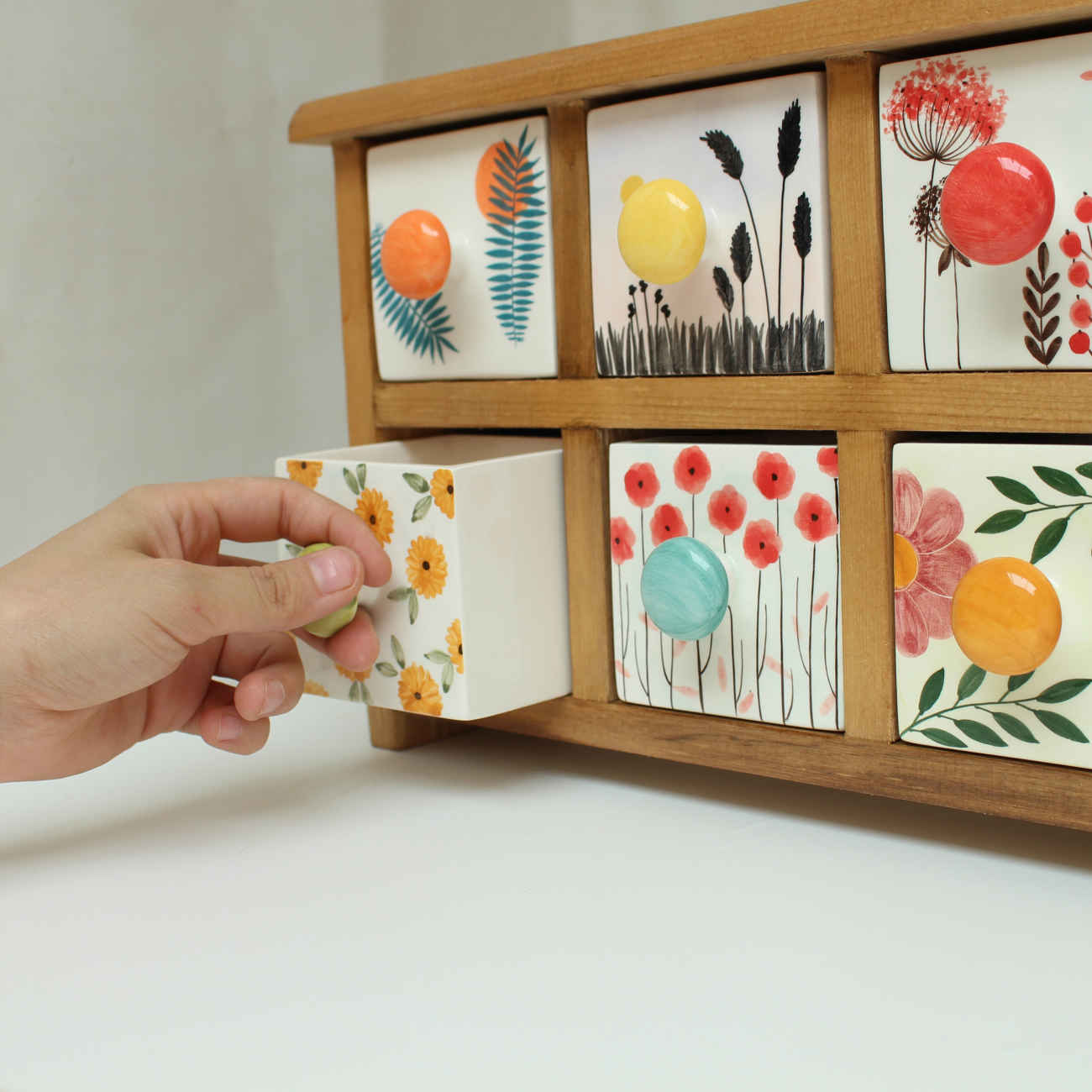 抽屉式茶叶收纳盒 – 木质结构