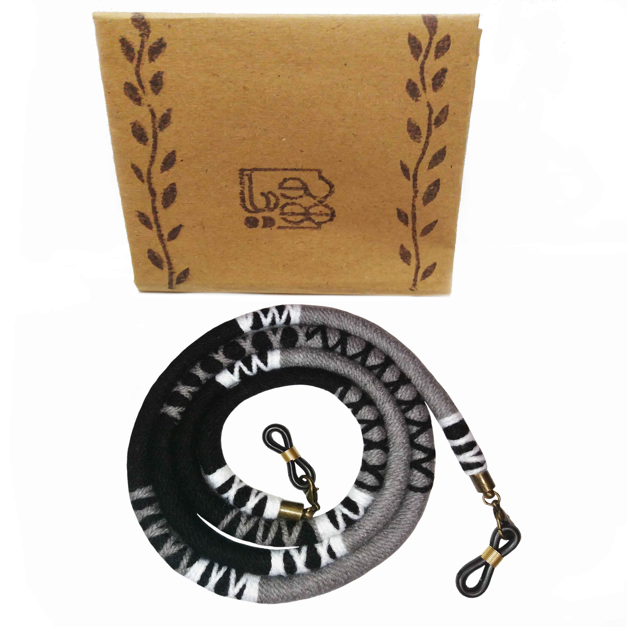 手工眼镜挂绳 – 波西米亚风格设计