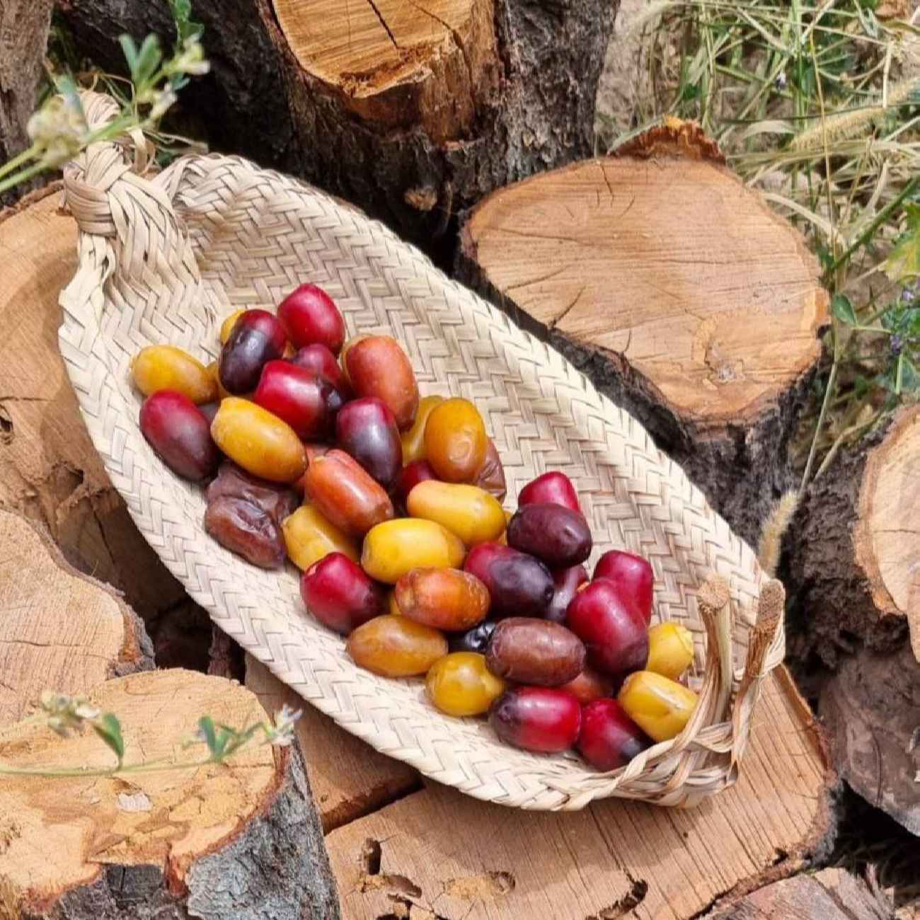 奶油色船形编织收纳篮