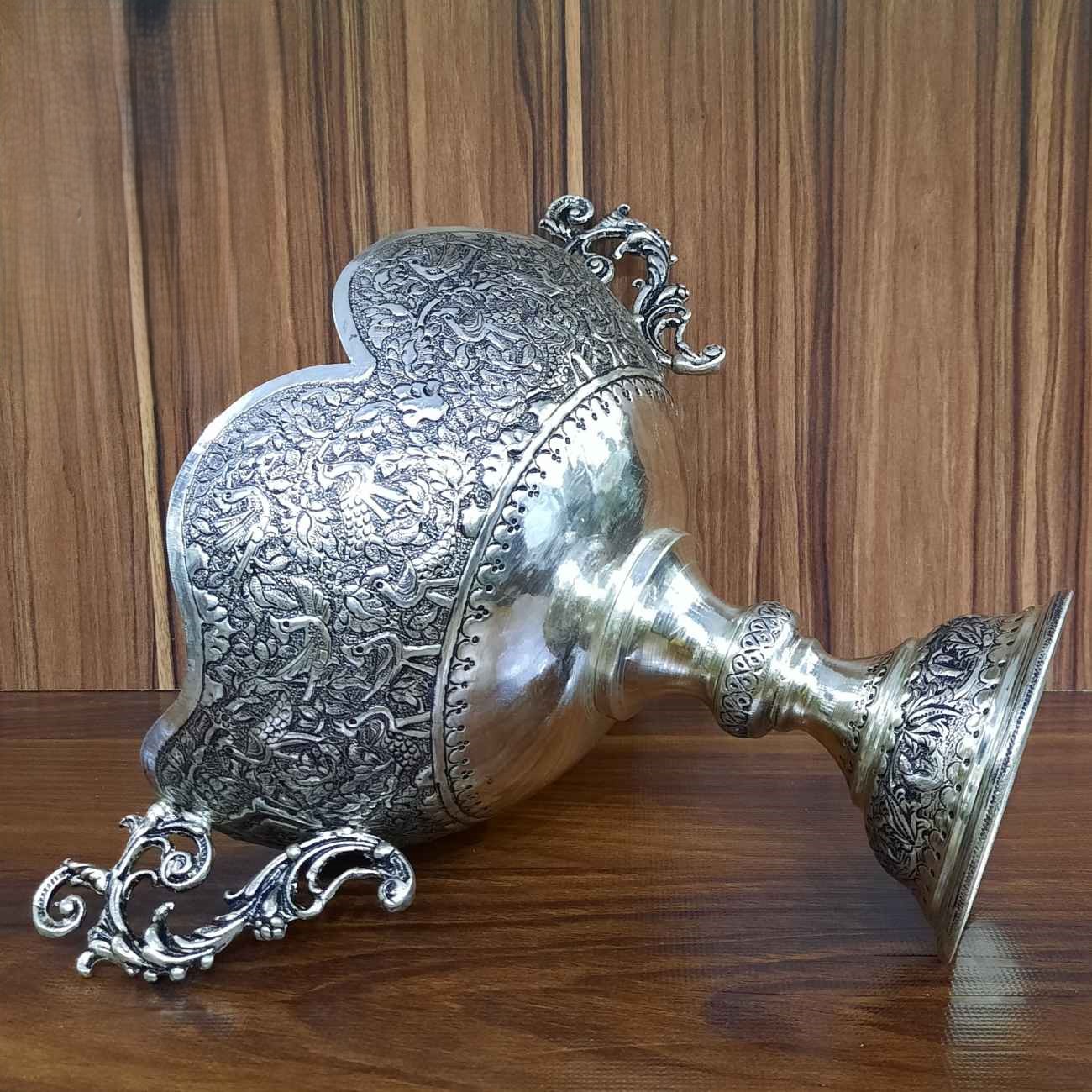 波斯装饰银碗 – 手工雕刻,收藏佳品