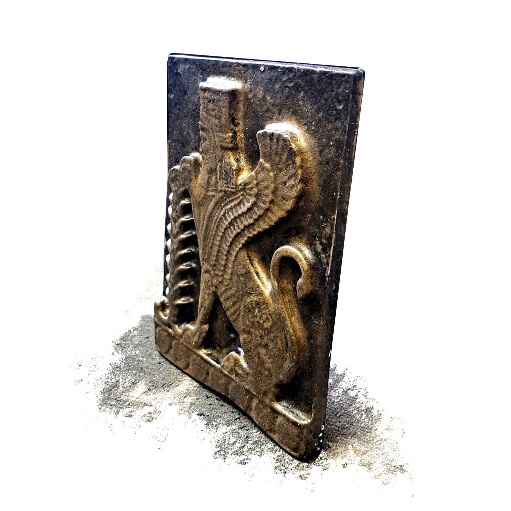 波斯雕像 – 阿契美尼德有翼狮铭文模型