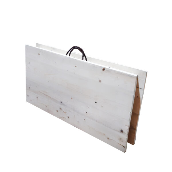 波斯木质科尔西桌 – 紧凑、传统且舒适