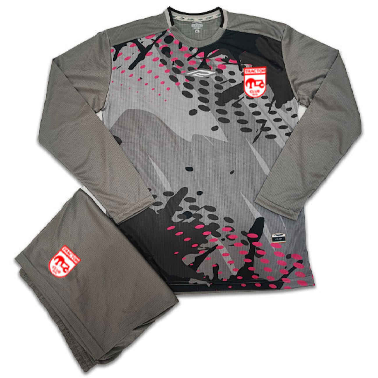 拖拉机门将球衣与短裤 2023 – 忠实粉丝正品足球套装