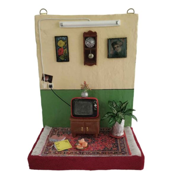 复古装饰雕像 – 营造温馨的怀旧客厅氛围