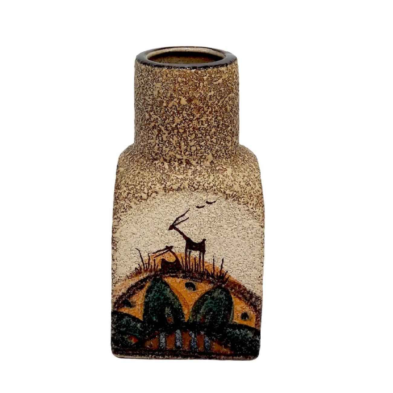 Main image of 装饰波斯陶瓷小花瓶 – 极简与波西米亚家居，羚羊图案