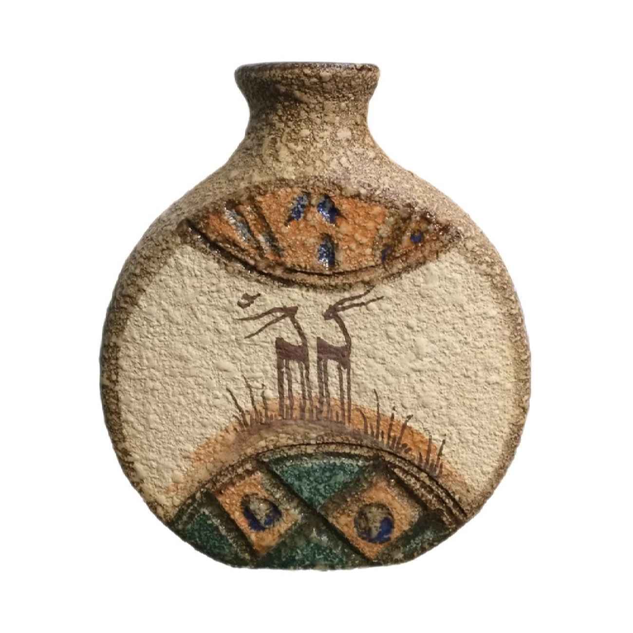 Main image of 装饰波斯陶瓷单枝花瓶 – 棕色羚羊图案