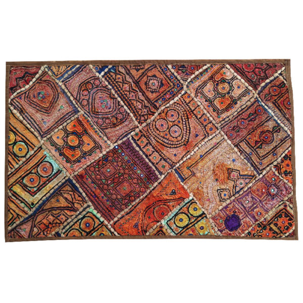 刺绣桌布——餐桌装饰理想选择