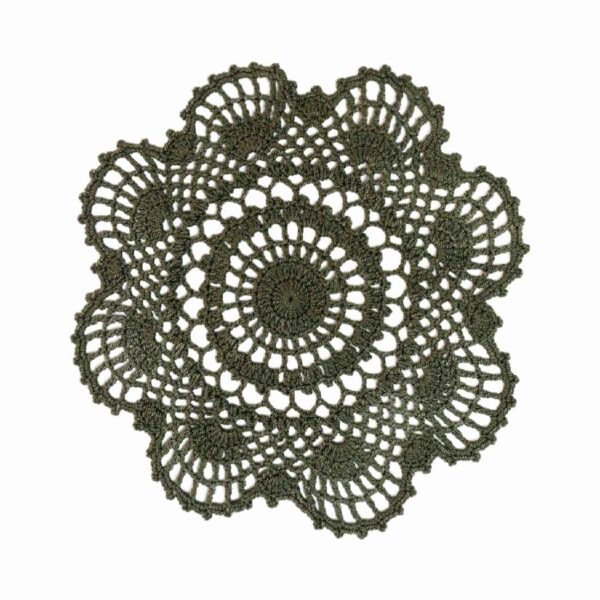 手工钩针桌布——独特设计，点缀餐厅之美