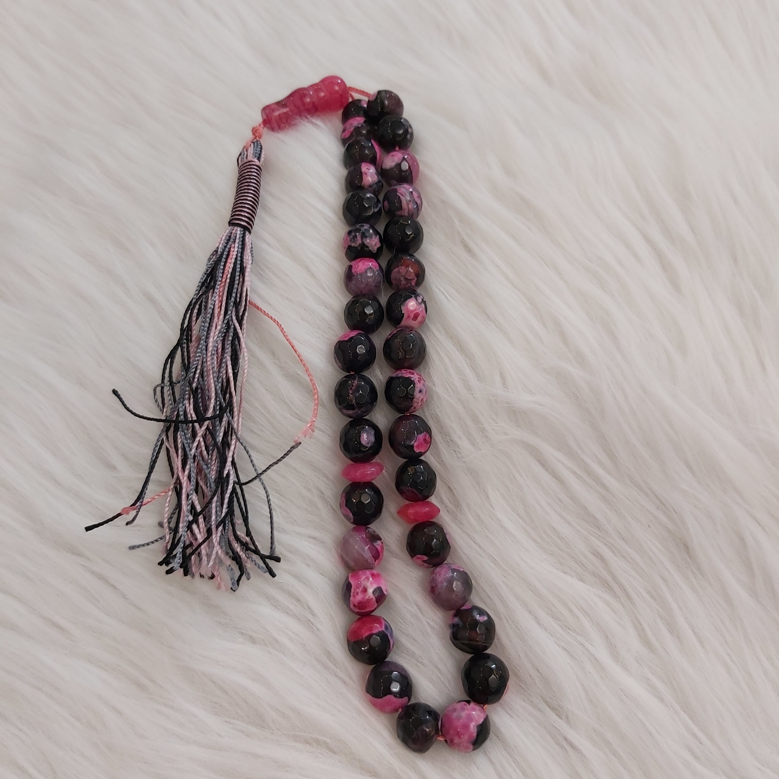 Main image of 伊斯兰马达加斯加玛瑙念珠 —— 33颗祈祷珠 Misbaha