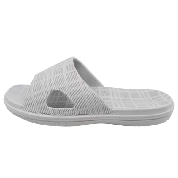 Nikta云朵拖鞋 – 在舒适与风格的完美融合中度过你的一天