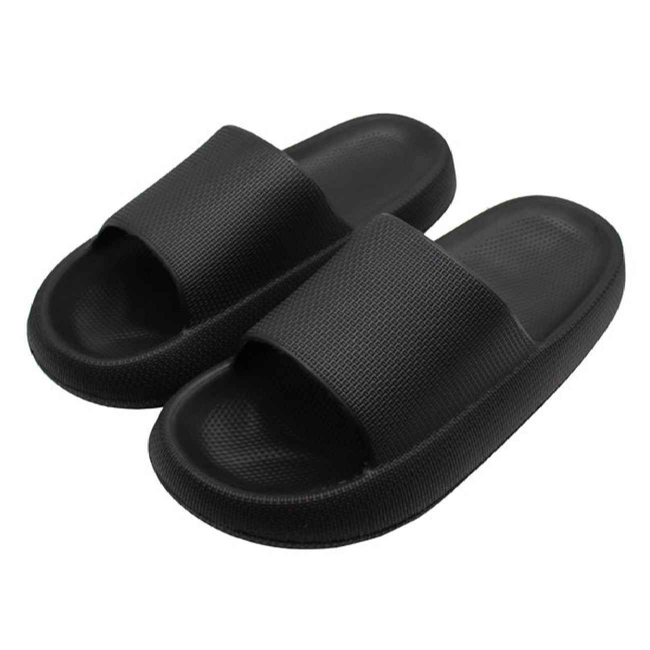 Nikta云朵拖鞋 – 提升舒适度、轻盈感与每日奢华感