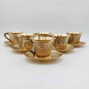 波斯黄铜茶杯茶托套装 – 金色孔雀设计（6件）