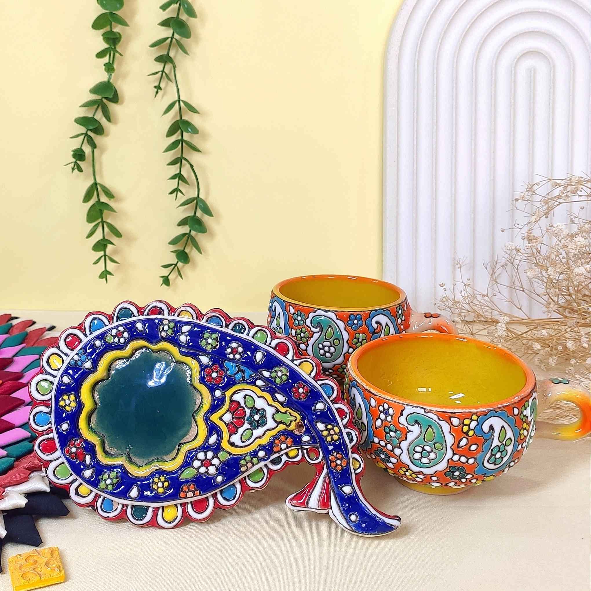 波斯掐丝彩绘（Minakari）手工陶瓷茶杯与 Termeh 茶托（珐琅工艺设计）