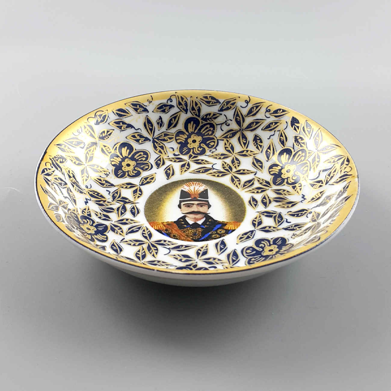 波斯茶托 – 瓷器 Naser al-Din Shah 设计(6件套)