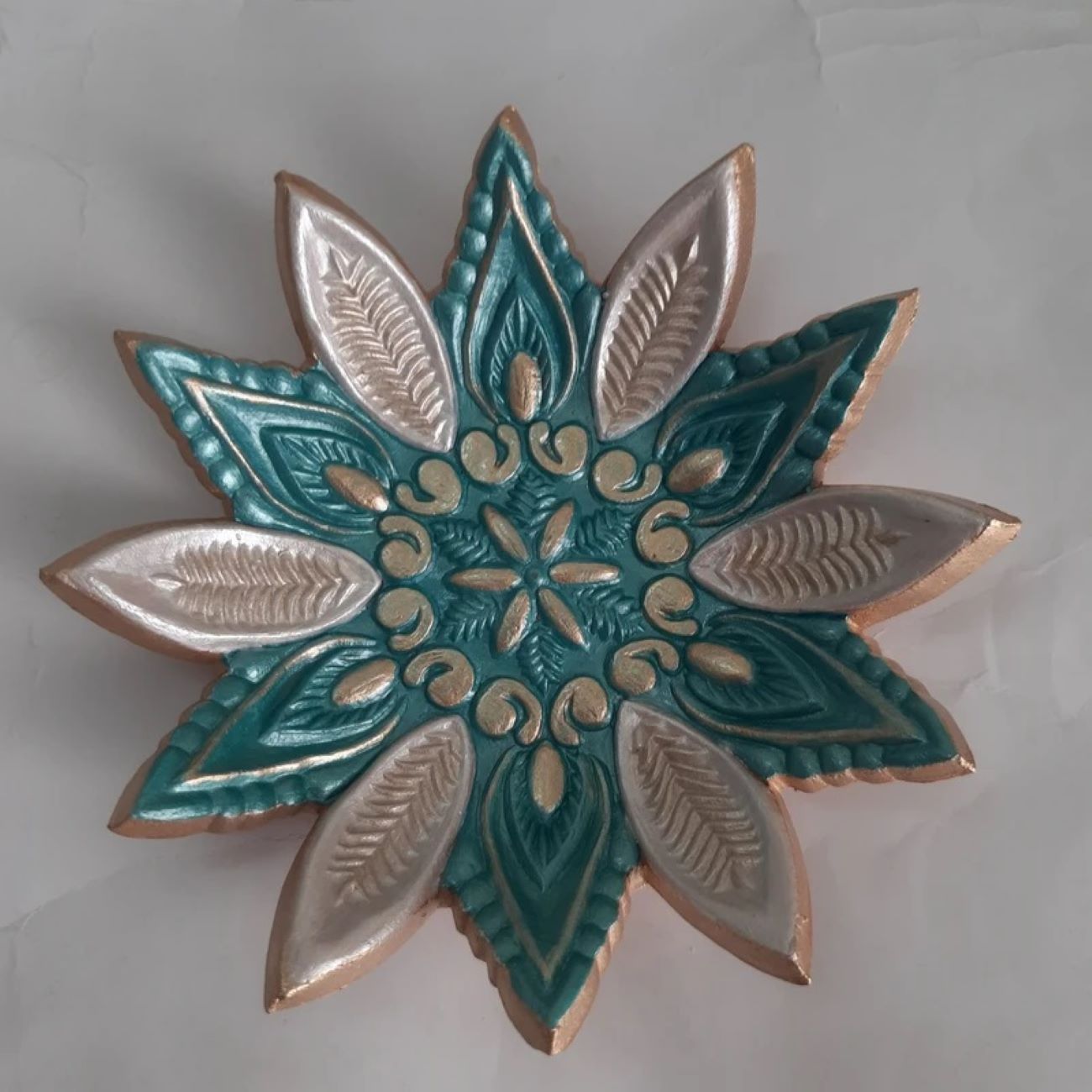 哈夫特·辛——适合波斯新年,花形黏土艺术