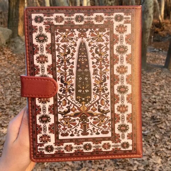 皮革日程本 1404波斯日历 – 多样化设计