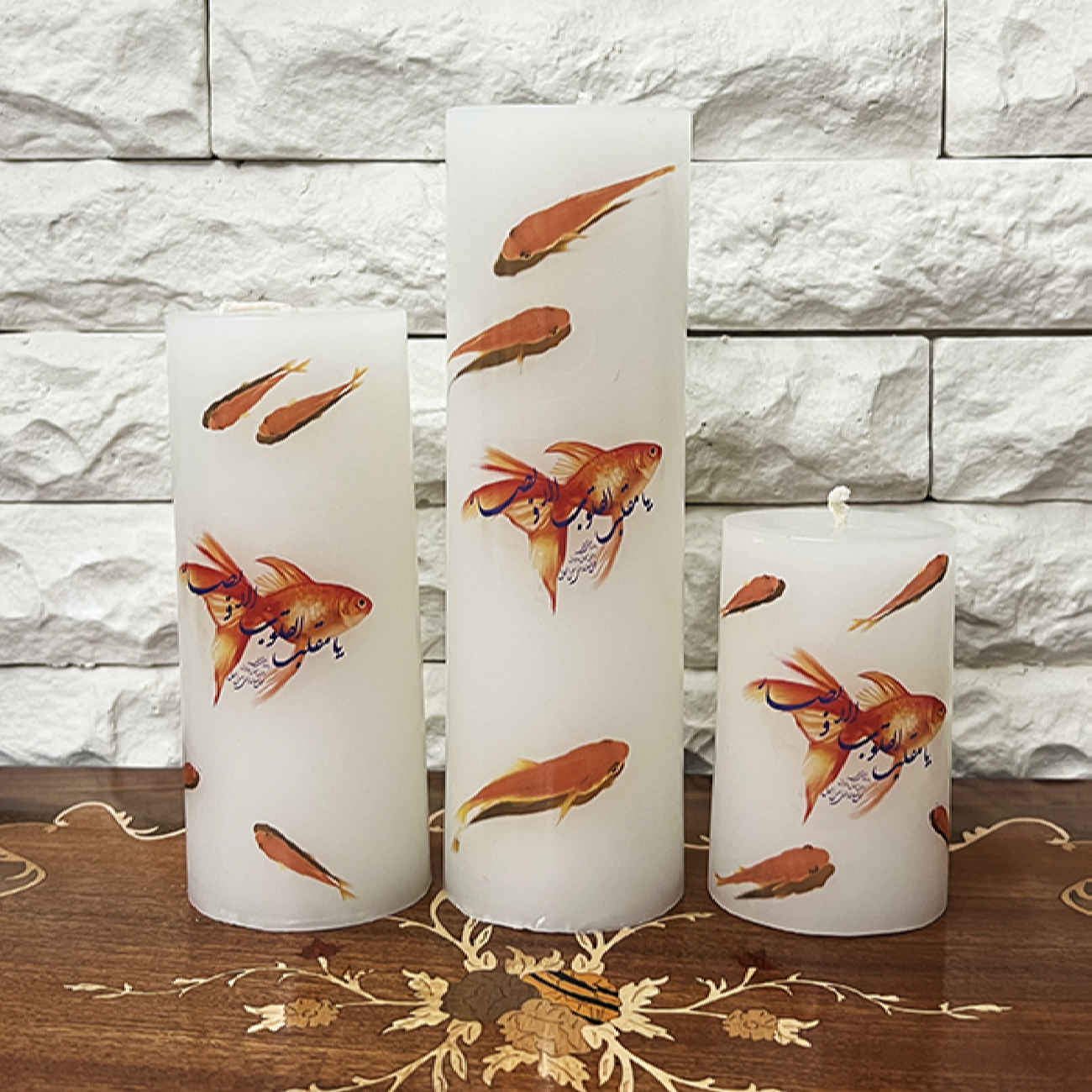 诺鲁兹蜡烛 – “Ya Moghaleb Al Gholub”设计,适合Haft-Sin展示(3件)