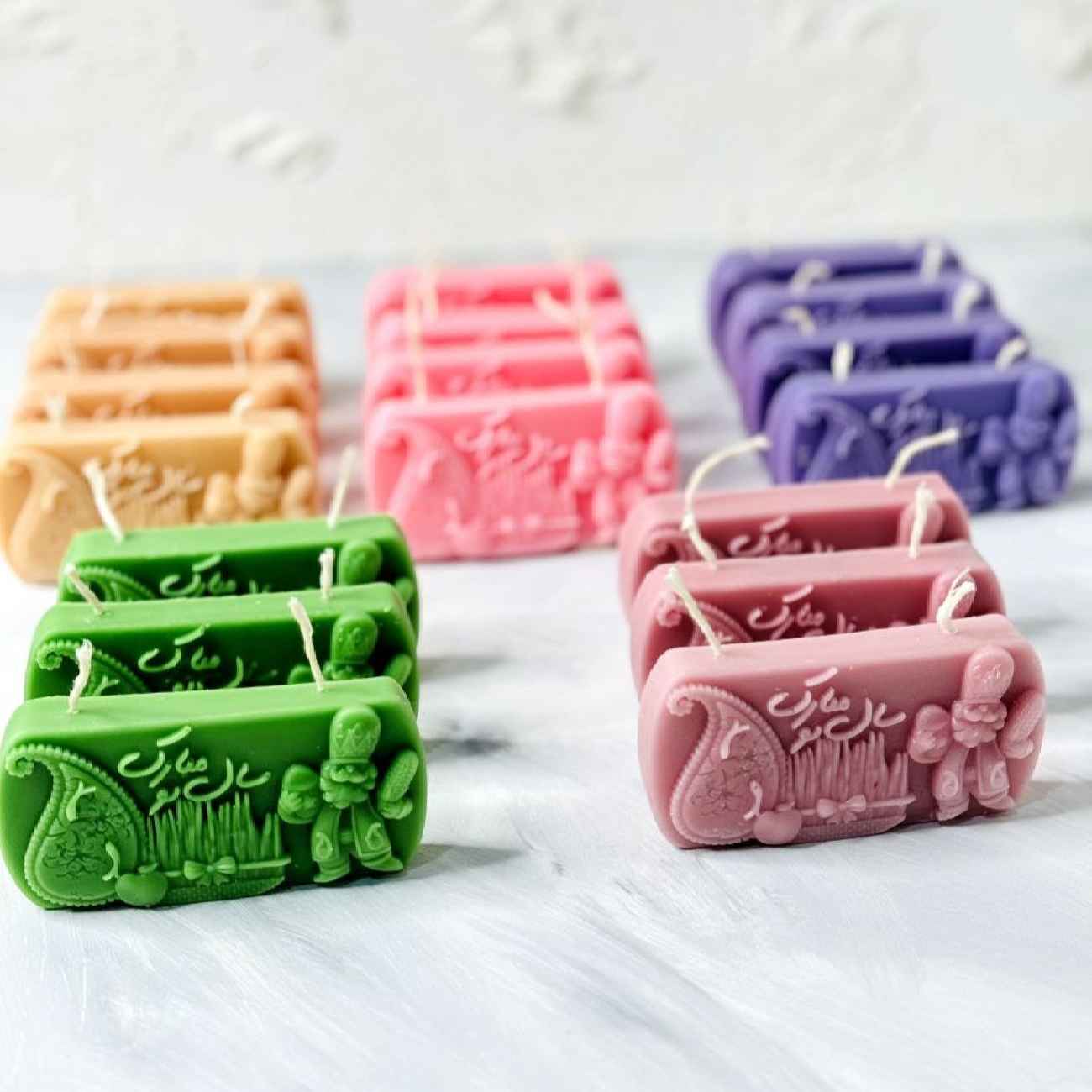 诺鲁兹蜡烛 – 带年份符号与铭文,适合Haft-Sin摆设