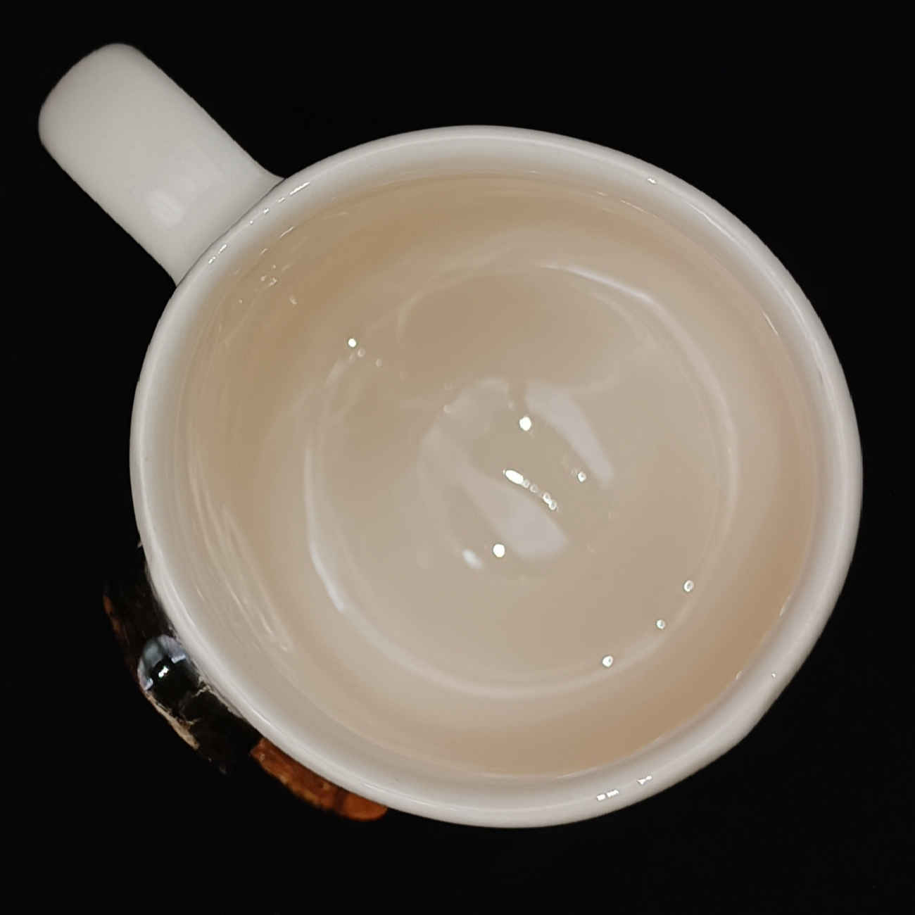 艺术陶瓷杯 – 女孩设计,适合送礼与收藏