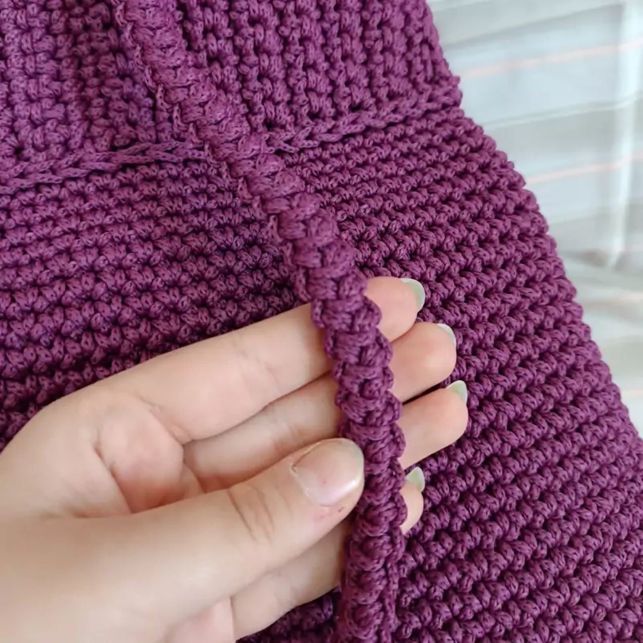 手工钩针包 – 紫色款,独特百搭