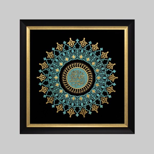 “祈祷文”款镶嵌木墙饰 – 传统与优雅完美融合的艺术作品