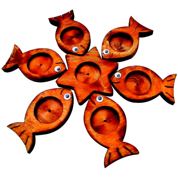 艺术木制七辛桌套装 —— 鱼纹象征图案装饰，独特诺鲁兹布置（7 件套）