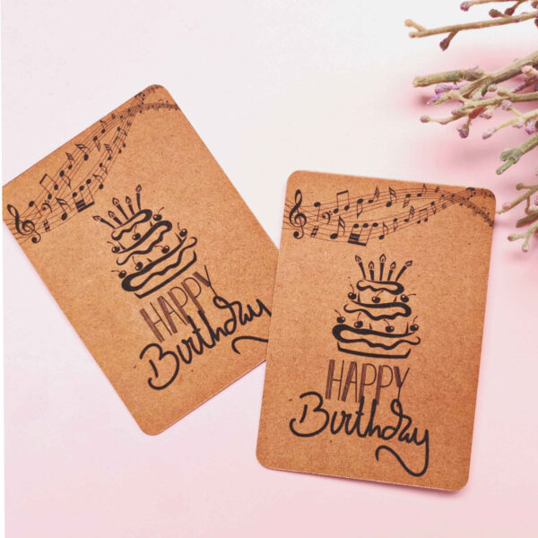 生日卡 蛋糕图案与独特装饰 (x8)