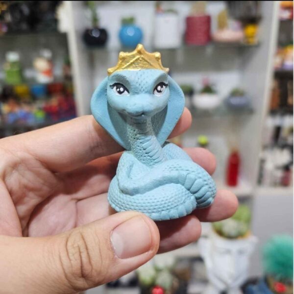 皇冠眼镜蛇雕塑——1404 新年庆典装饰