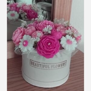 装饰性花卉盒蜡烛 – 粉色花卉设计