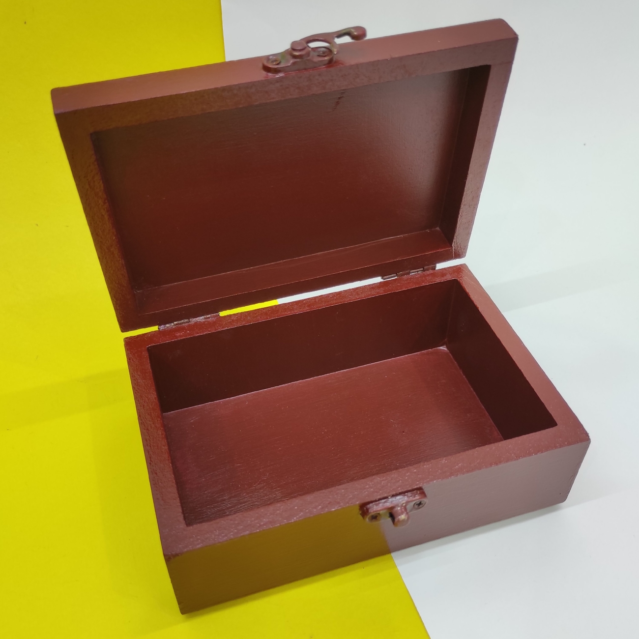 手工木质首饰盒 – 波斯风格与书法图案