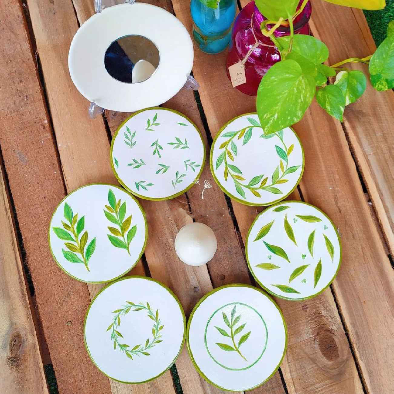 Main image of 波斯诺鲁兹七辛桌套装 —— 经典花瓣图案（8 件套）