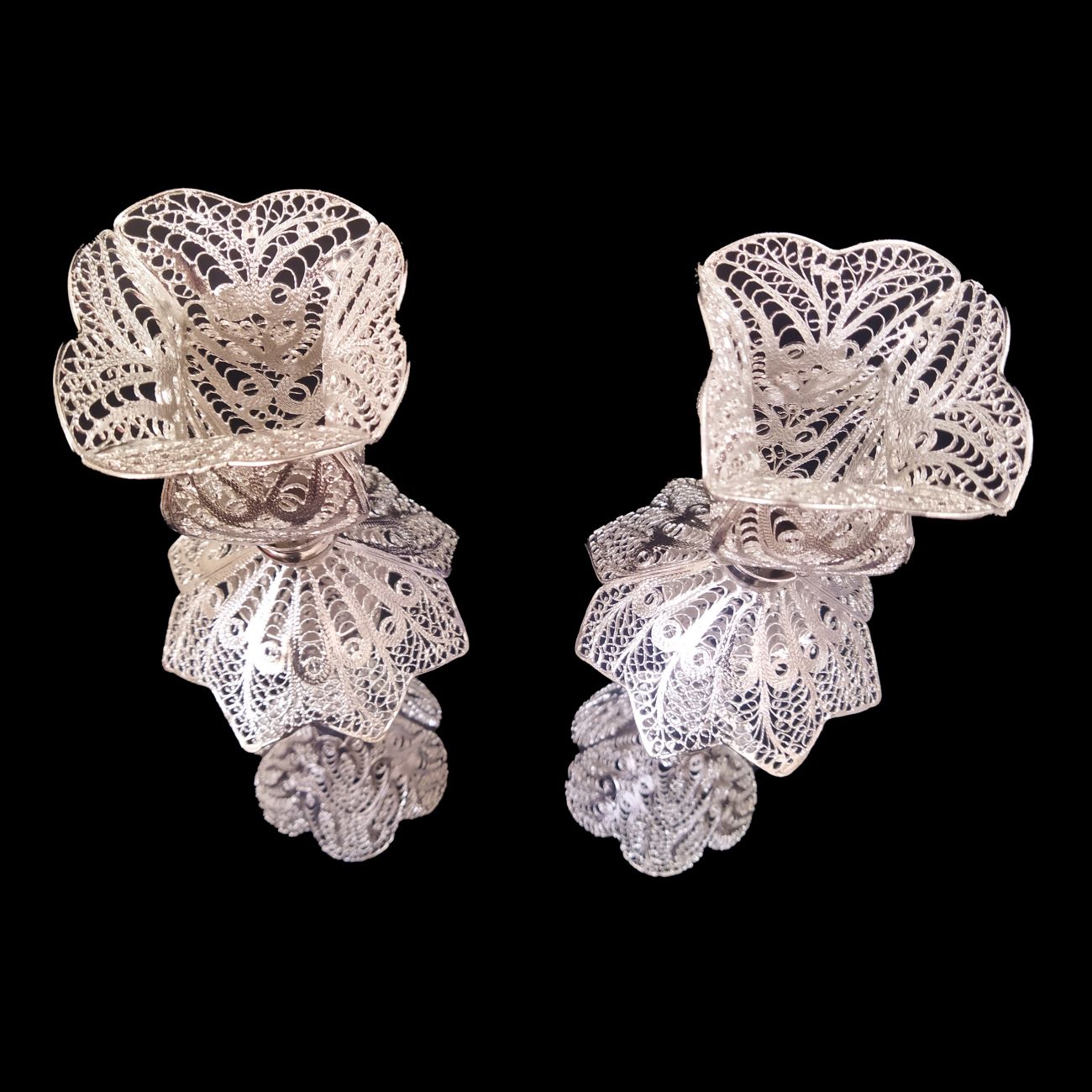 镂空烛台套装(两件),铜制并镀银