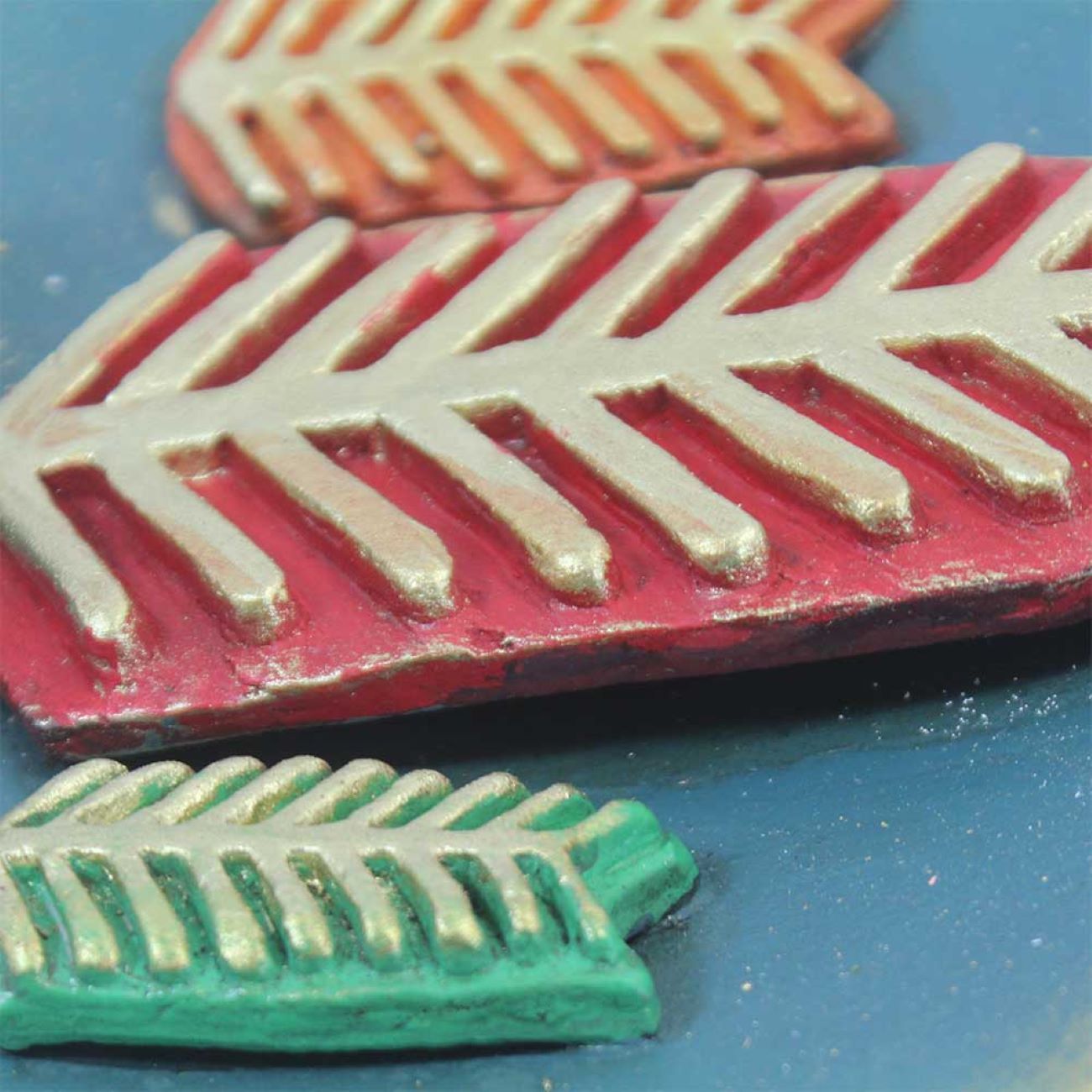 独特手工陶瓷墙烛台 – 时尚室内装饰的理想选择