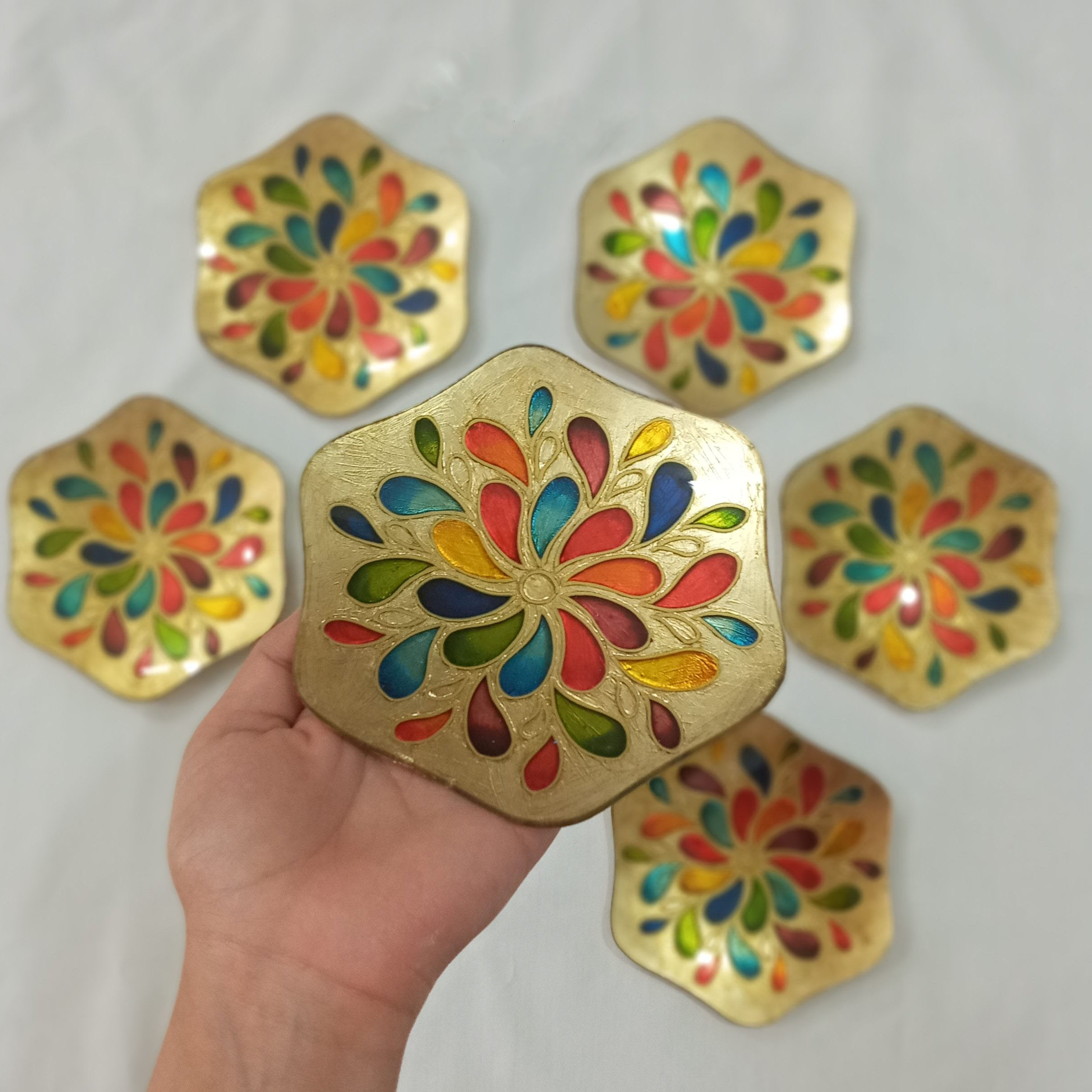 Main image of Vitarail 七辛桌套装 —— 水滴图案设计（6 件套）