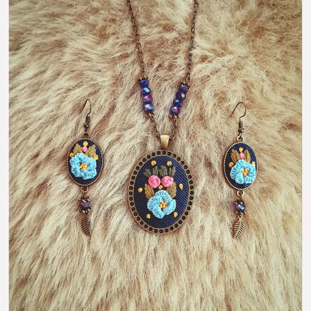 手工刺绣手链、耳环与项链套装 – 艺术气息