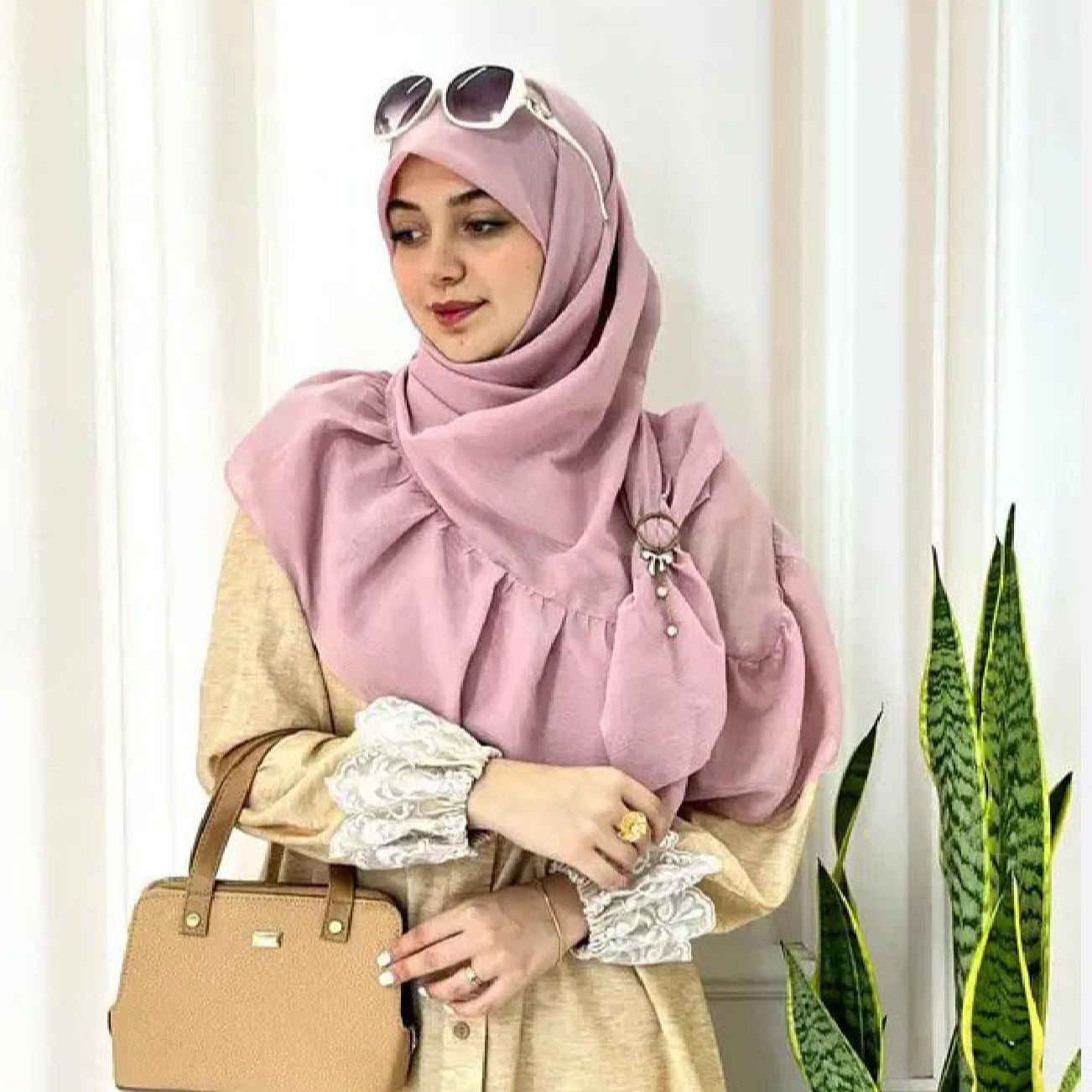 Main image of 女士围巾 – 聚拢设计，粉色