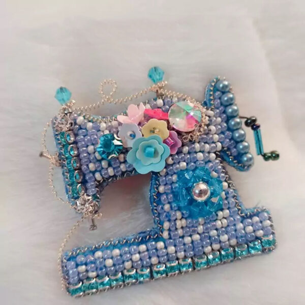 缝纫机别针 – 为现代裁缝保留复古工艺