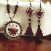 Thumbnail 2: 刺绣耳环、戒指与项链套装 – 包括一对免费发夹