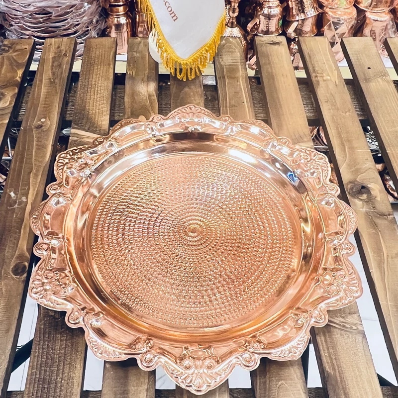 手工锤打铜托盘——传统工艺与现代优雅的结合