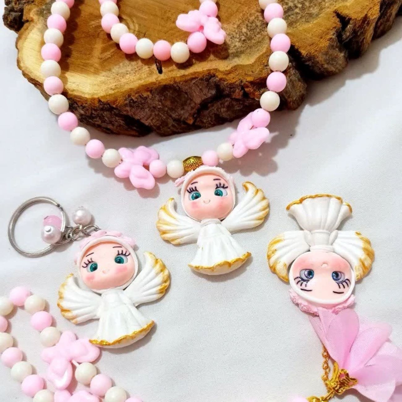 Main image of 女孩成人礼精美伊斯兰礼品套装 – 适合 Taklif 仪式