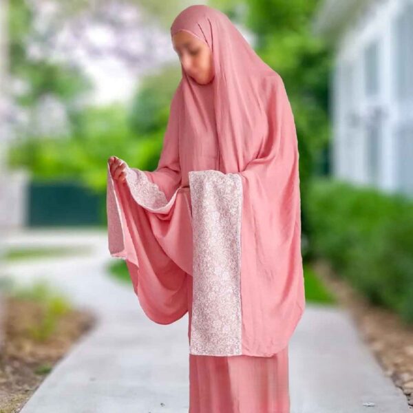 Islamic Namaz Chador with Pink Super-Soft Half Chador and Skirt – 170 cm (1)