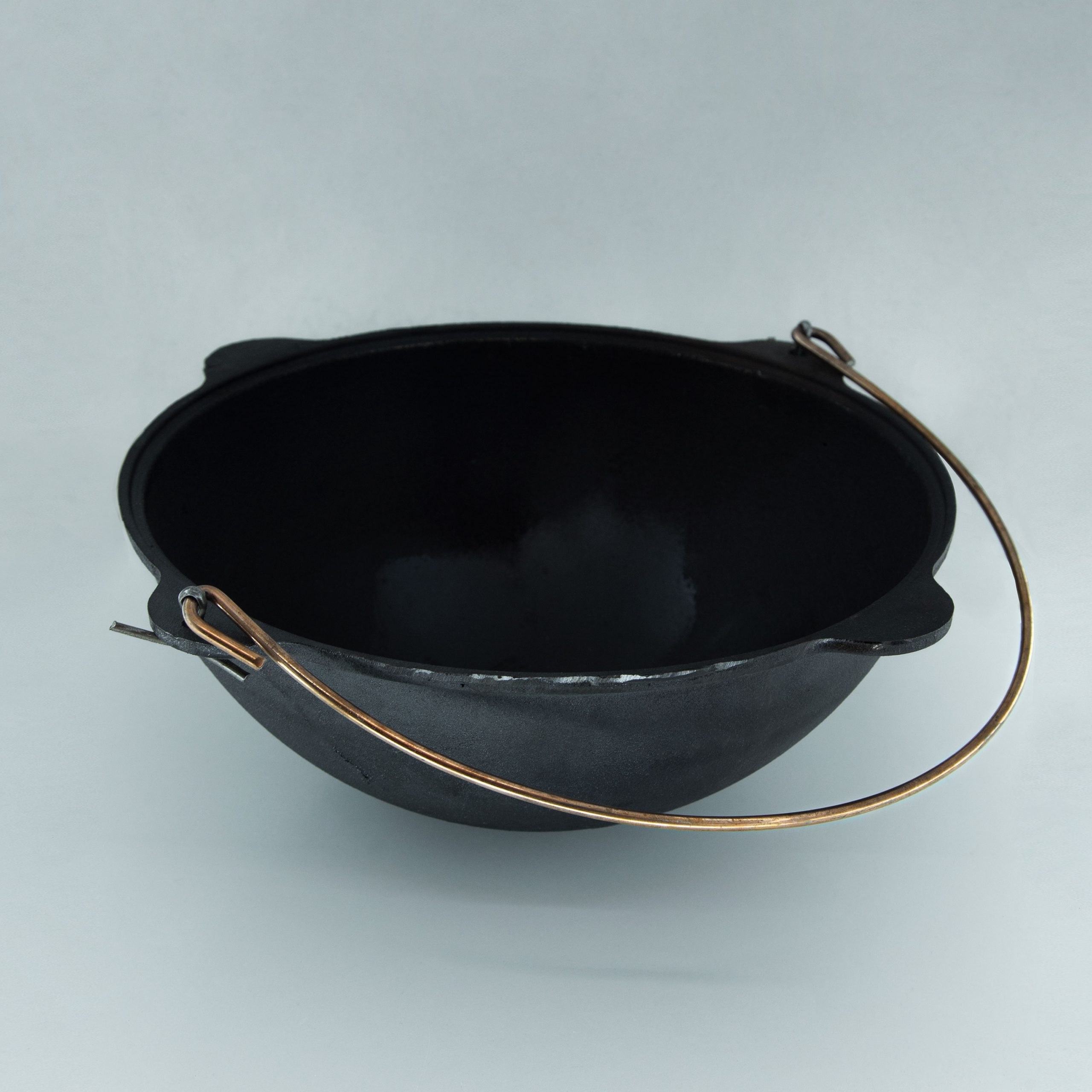 Kazan 锅 – 纯铸铁,带手柄,适合户外烹饪,尺寸 10