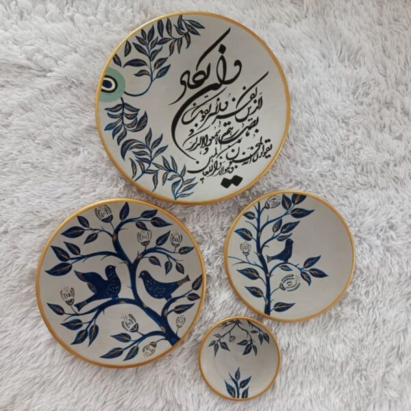 Wall-Mounted Pottery Set – 4-Piece Wan Yakad and Lovebirds Design (1)