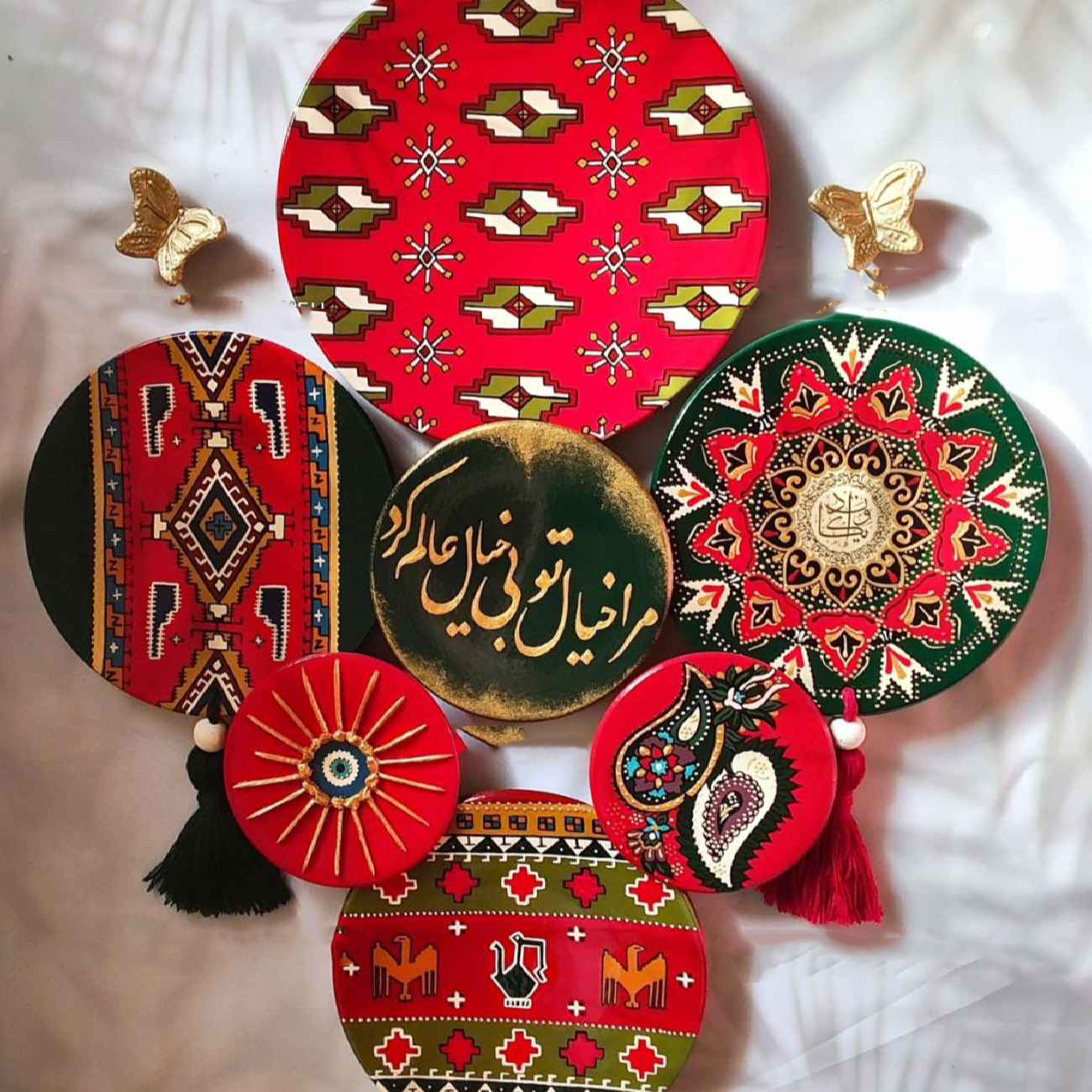 Main image of 工艺陶瓷盘套装 – 波斯书法装饰，可壁挂或桌面展示（7件）