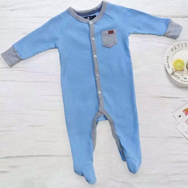Comfy Baby Bodysuit – Gentle on Baby’s Skin, Ideal for Every Day (2)