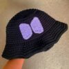 Cozy Crochet Bucket Hat with Cheerful Bow Pattern – Suitable for Fashion-Forward Looks (2)